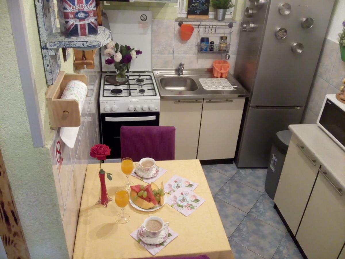 Apartman Teuta Загреб Экстерьер фото